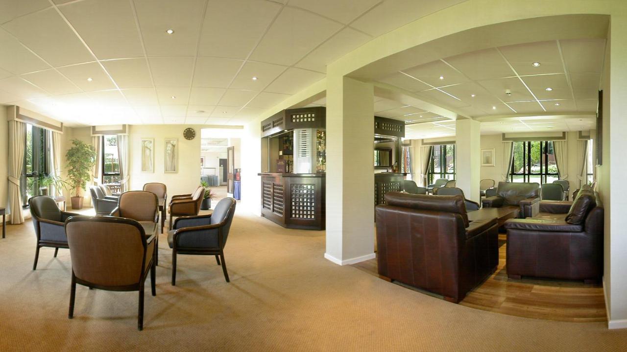 Hotel Lane End à High Wycombe Extérieur photo