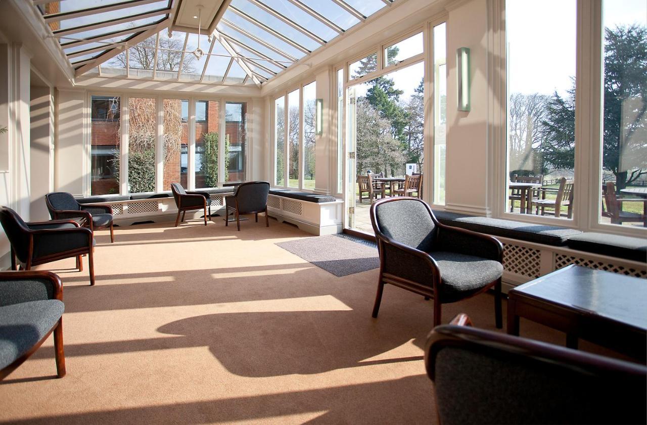 Hotel Lane End à High Wycombe Extérieur photo